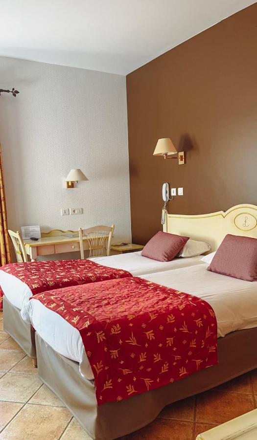 Logis Hotel & Restaurant L'Etape Bouc Bel Air - Gardanne Eksteriør bilde